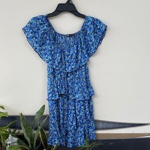 Zara Blue Floral Patterned Garment